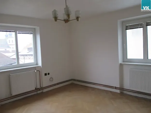 Pronájem bytu 3+1, Litomyšl, Jiráskovo nám., 55 m2