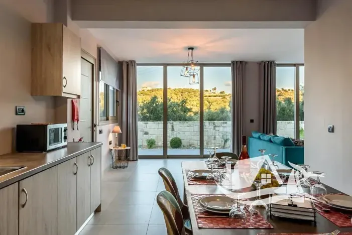 Prodej bytu 6+kk a větší, Stalos, Řecko, 373 m2