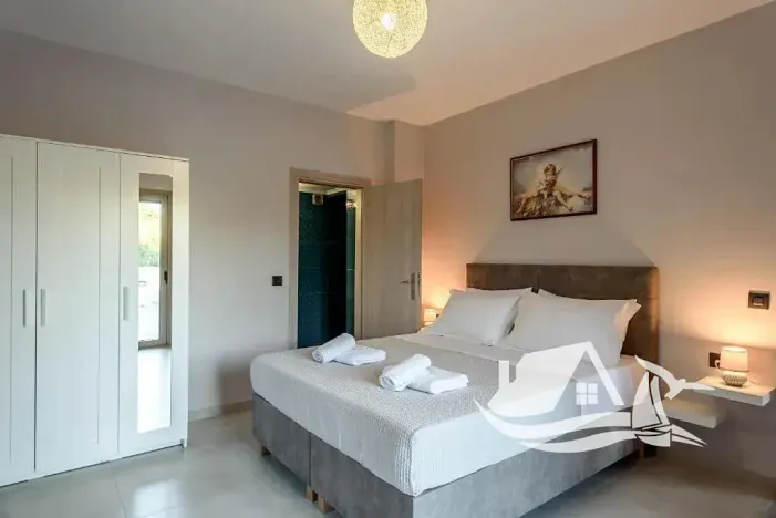 Prodej bytu 6+kk a větší, Stalos, Řecko, 373 m2