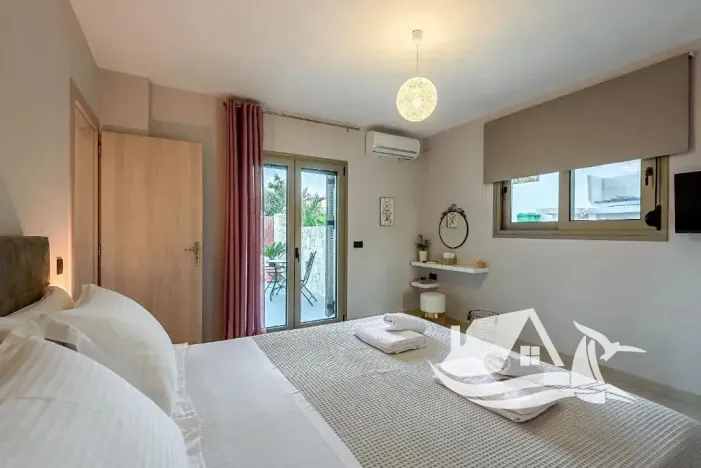 Prodej bytu 6+kk a větší, Stalos, Řecko, 373 m2