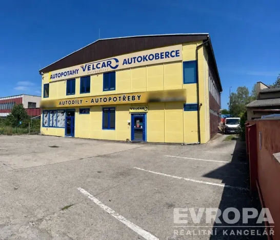 Prodej výrobních prostor, Nymburk, 900 m2