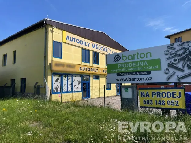 Prodej výrobních prostor, Nymburk, 900 m2