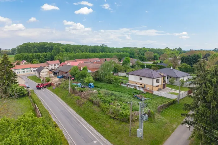 Prodej pozemku pro bydlení, Biskupice, 645 m2