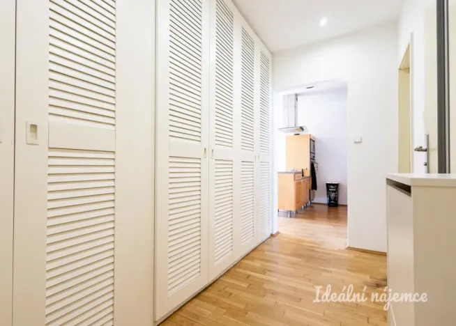 Pronájem bytu 3+kk, Praha - Krč, Olbrachtova, 56 m2