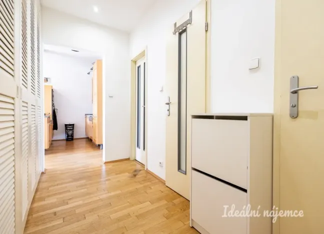 Pronájem bytu 3+kk, Praha - Krč, Olbrachtova, 56 m2