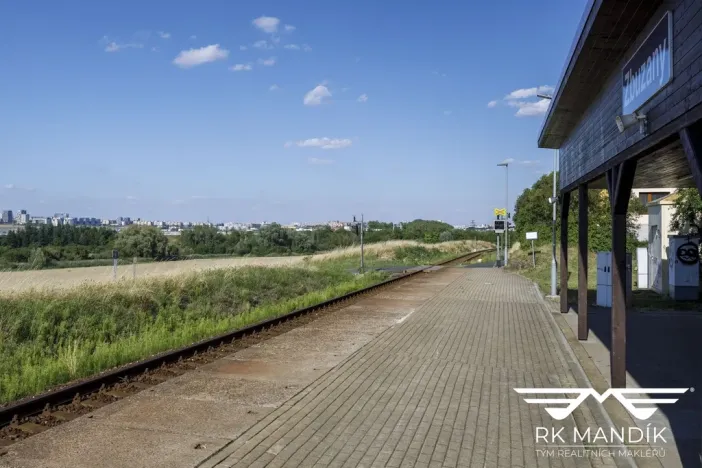 Pronájem bytu 2+kk, Zbuzany, Lomená, 43 m2