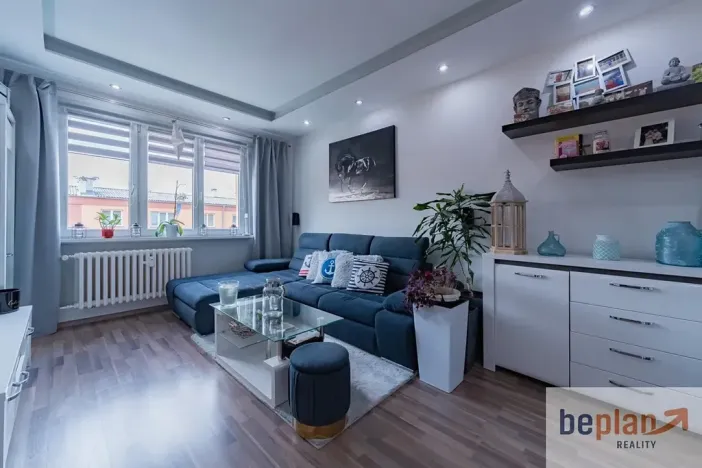 Prodej bytu 2+1, Nová Role, Svobodova, 54 m2