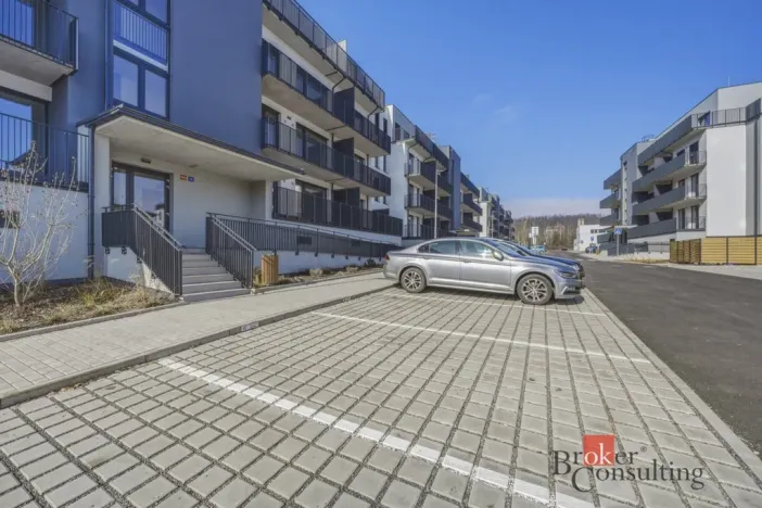 Prodej bytu 2+kk, Kladno - Dubí, Ke křížku, 51 m2
