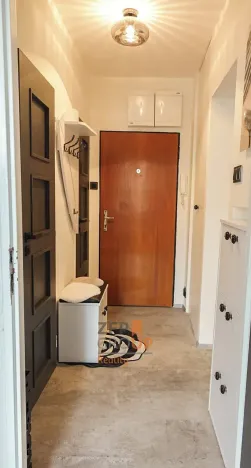 Pronájem bytu 1+1, Praha - Krč, Višňová, 37 m2