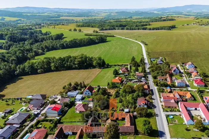 Prodej pozemku pro bydlení, Strážkovice, 1703 m2