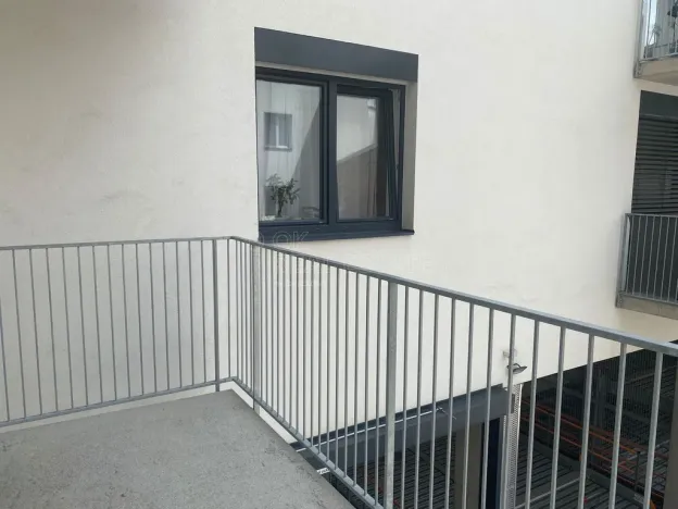 Pronájem bytu 1+kk, Brno, Křenová, 28 m2
