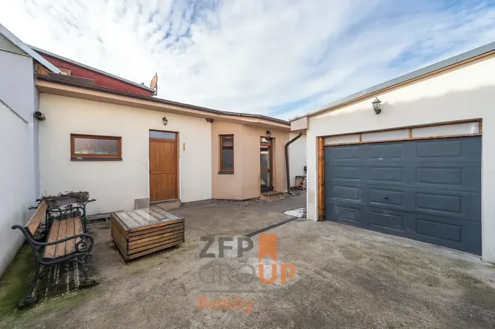Prodej rodinného domu, Rajhradice, Hlavní, 150 m2