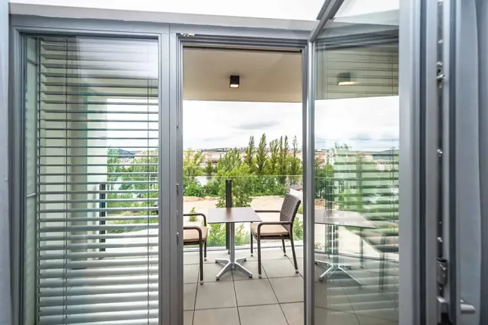Pronájem bytu 3+kk, Praha - Karlín, Za Karlínským přístavem, 74 m2