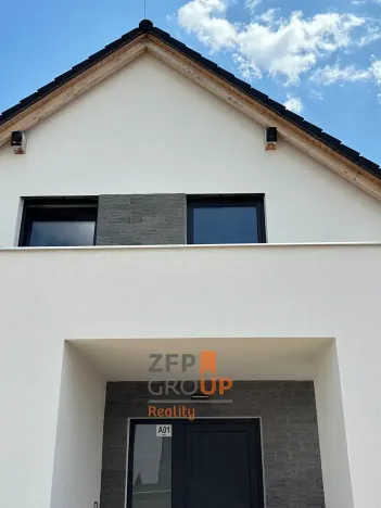 Prodej rodinného domu, Dříteč, 228 m2