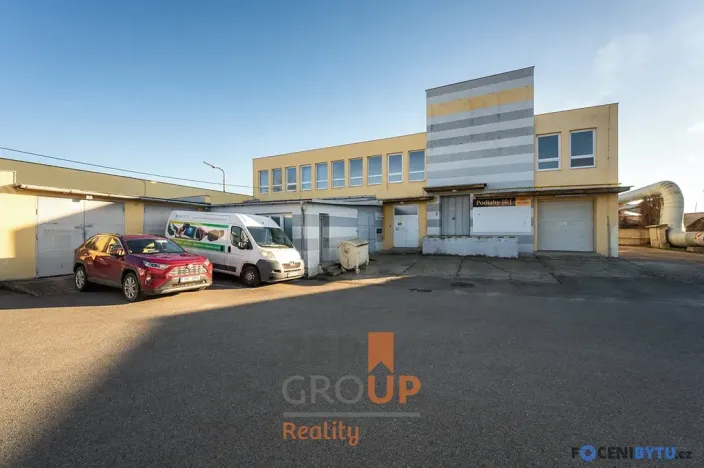 Prodej obchodního prostoru, Hodonín, Velkomoravská, 702 m2