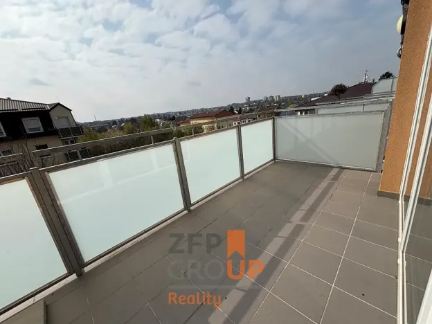Pronájem bytu 2+kk, Olomouc, Topolová, 53 m2