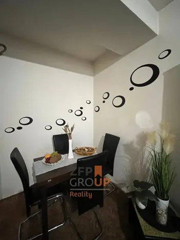 Prodej bytu 2+1, Mokrá-Horákov, 68 m2