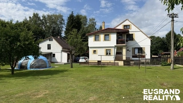 Prodej rodinného domu, Staré Křečany, 320 m2