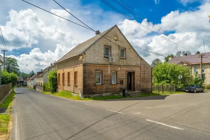 Prodej rodinného domu, Staré Křečany - Brtníky, 310 m2