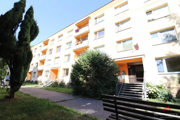 Prodej bytu 2+1, Děčín - Děčín VI-Letná, Slovanská, 60 m2