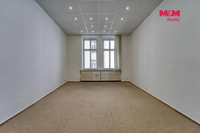 Pronájem kanceláře, Plzeň - Vnitřní Město, Veleslavínova, 112 m2
