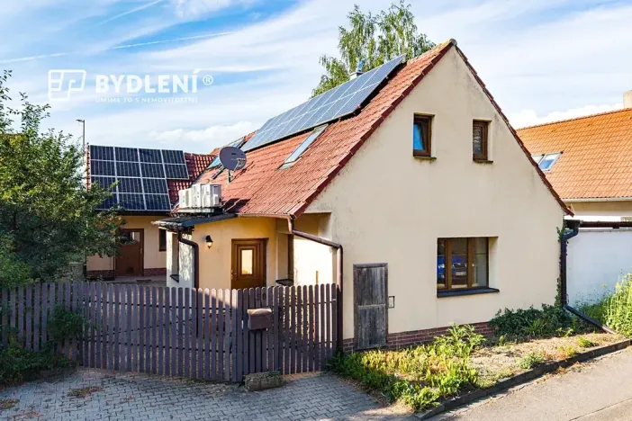 Prodej rodinného domu, Černěves, 150 m2