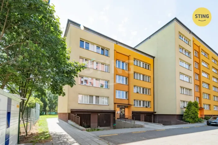 Prodej bytu 2+1, Opava, Edvarda Beneše, 59 m2