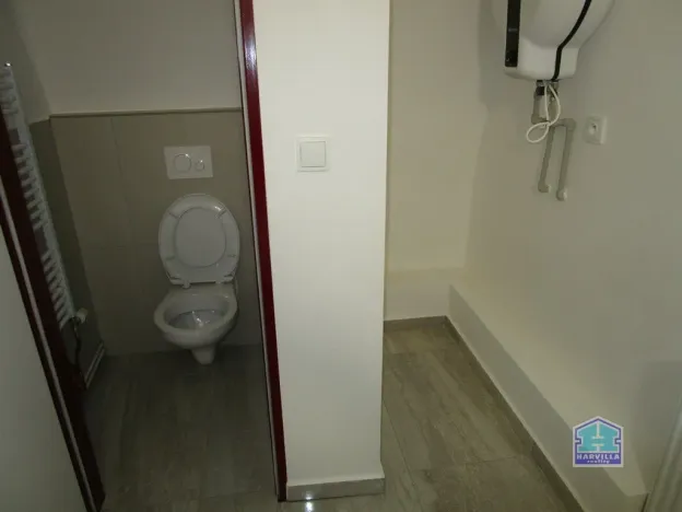 Pronájem bytu 1+kk, Stříbro, Husova, 33 m2