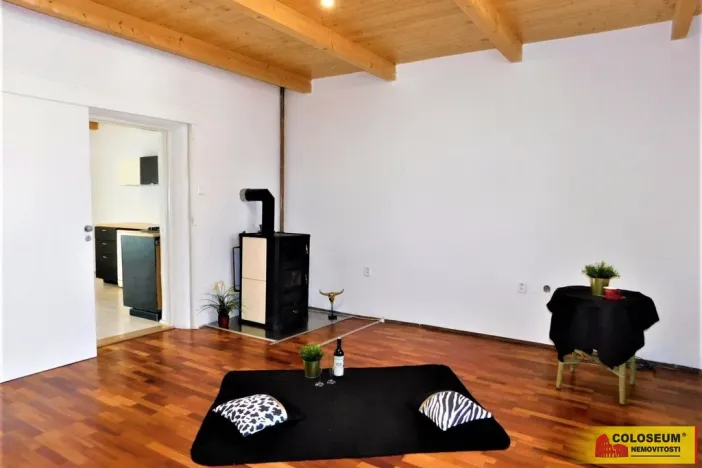 Pronájem rodinného domu, Znojmo, 146 m2