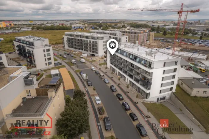 Pronájem bytu 1+kk, Plzeň - Jižní Předměstí, Měděná, 36 m2
