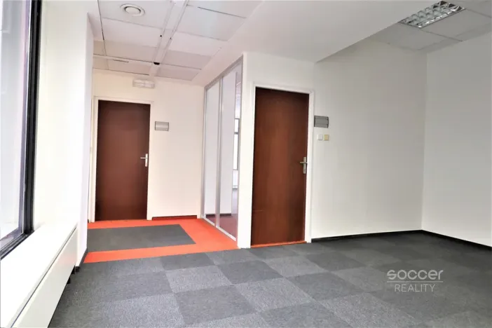 Pronájem kanceláře, Praha - Libeň, Sokolovská, 66 m2