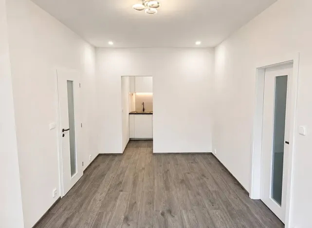 Pronájem bytu 2+kk, Praha - Vysočany, U Elektry, 50 m2