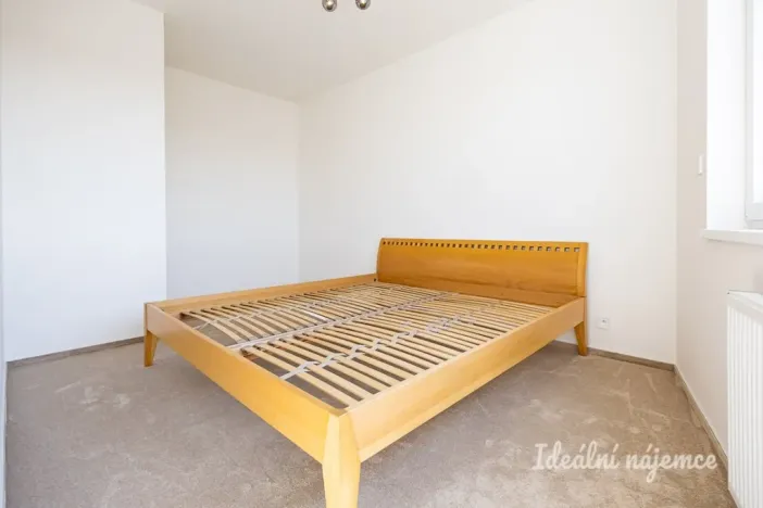 Pronájem bytu 2+kk, Praha - Vysočany, Gerstelova, 55 m2