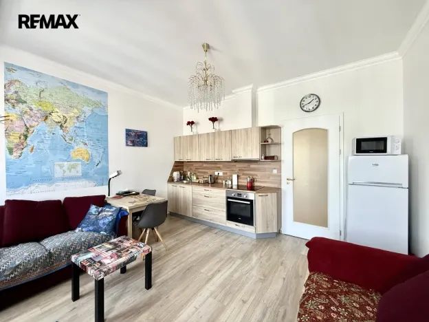 Pronájem bytu 2+kk, Karlovy Vary, Moskevská, 40 m2