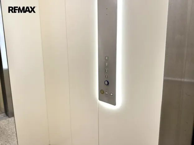 Pronájem bytu 2+kk, Karlovy Vary, Moskevská, 40 m2