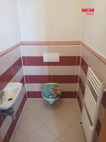 Pronájem bytu 3+kk, Žebrák, Náměstí, 95 m2