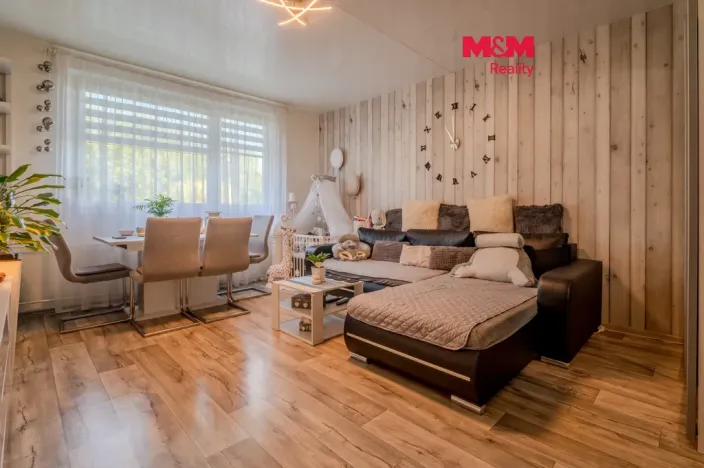 Prodej bytu 3+1, Bohumín - Záblatí, Tovární, 75 m2