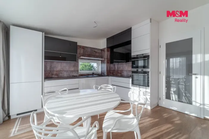 Prodej bytu 5+kk, Ořech, Karlštejnská, 112 m2
