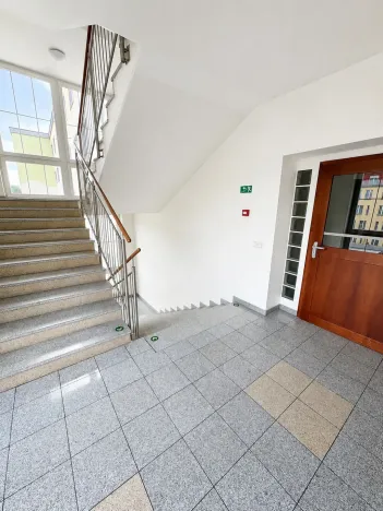 Prodej bytu 1+kk, Karlovy Vary, Jateční, 44 m2