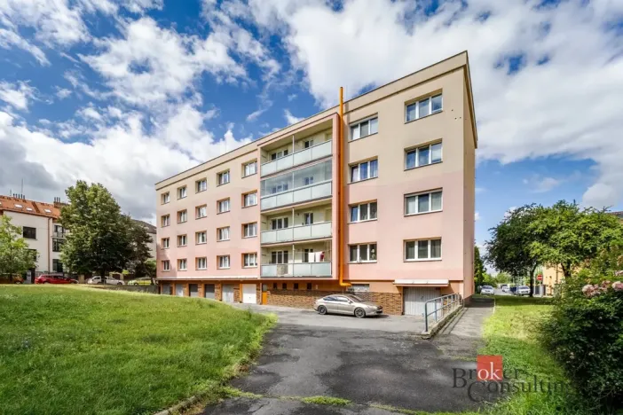 Prodej bytu 2+1, Praha - Záběhlice, U mlýna, 85 m2