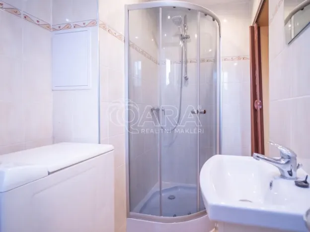 Prodej bytu 2+1, Teplice, Ruská, 61 m2