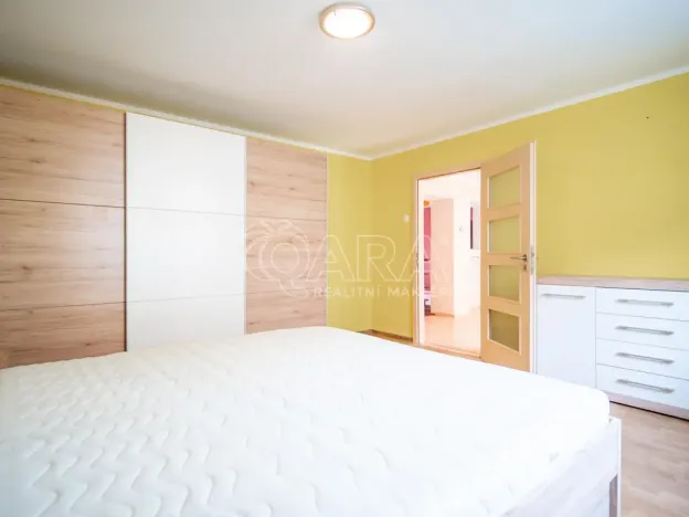 Prodej bytu 2+1, Teplice, Ruská, 61 m2