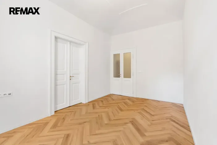Prodej bytu 2+1, Praha - Karlín, Pernerova, 69 m2