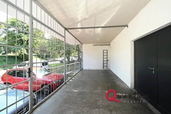 Pronájem skladu, Praha - Modřany, Obchodní náměstí, 140 m2