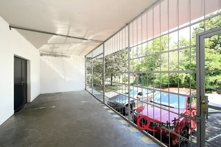 Pronájem skladu, Praha - Modřany, Obchodní náměstí, 140 m2