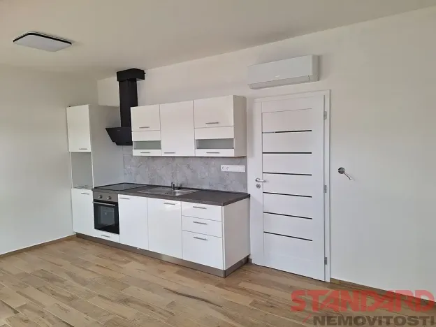Pronájem bytu 2+kk, Přeštice, Revoluční, 45 m2