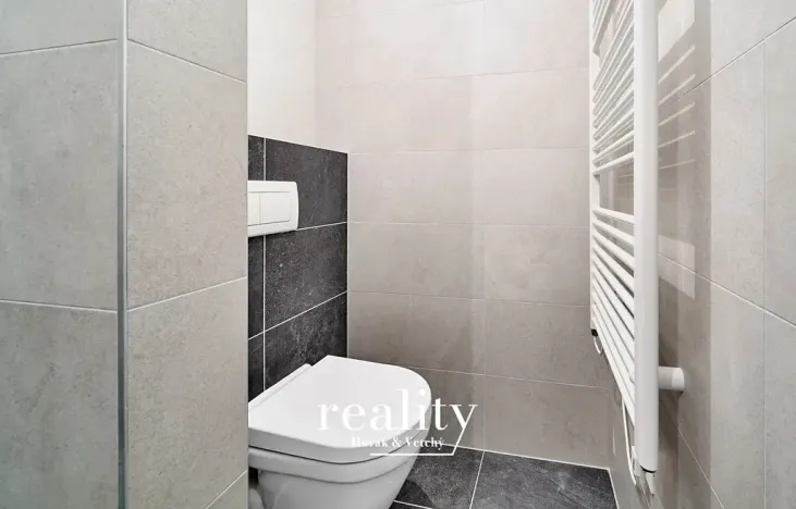 Pronájem bytu 1+kk, Znojmo, Třešňová, 22 m2