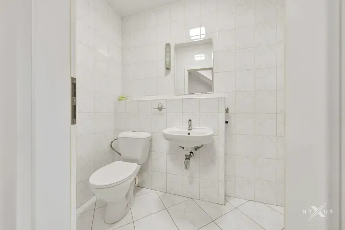 Pronájem rodinného domu, Praha - Štěrboholy, Pod areálem, 324 m2