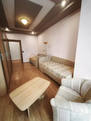 Pronájem bytu 3+1, Karlovy Vary, Bulharská, 90 m2