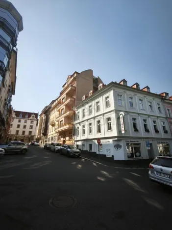 Pronájem bytu 3+1, Karlovy Vary, Bulharská, 90 m2